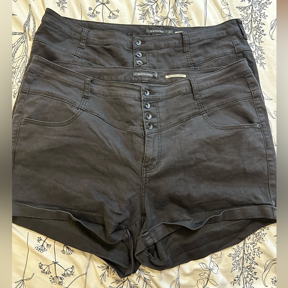 Blackheart High Rise Shorts 22W (2 pairs)